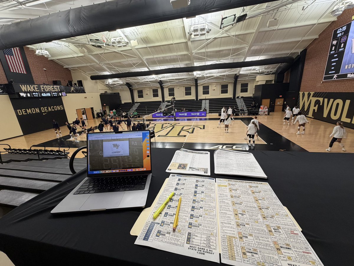 It’s a special night here at Varsity Arena as <a href="/WakeVolleyball/">Wake Forest Volleyball</a> is celebrating Senior Day and taking on <a href="/NDvolleyball/">Notre Dame Volleyball</a>!

Join me on ACCNX/ESPN+ at 6:30pm for the coverage of 15th all-time meeting between the Demon Deacons and Irish 🎩🍀