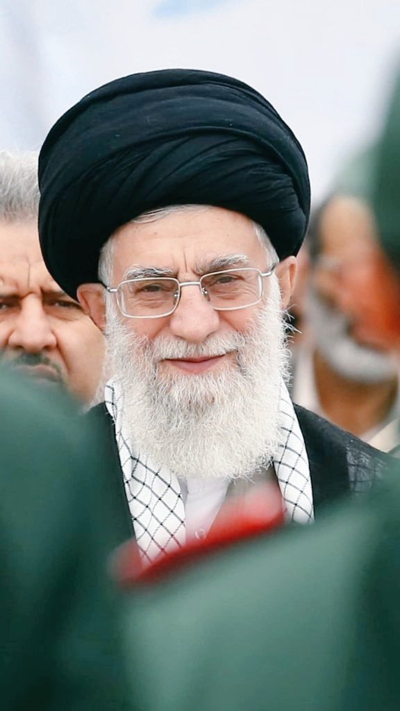 مشکات 😇 tweet media