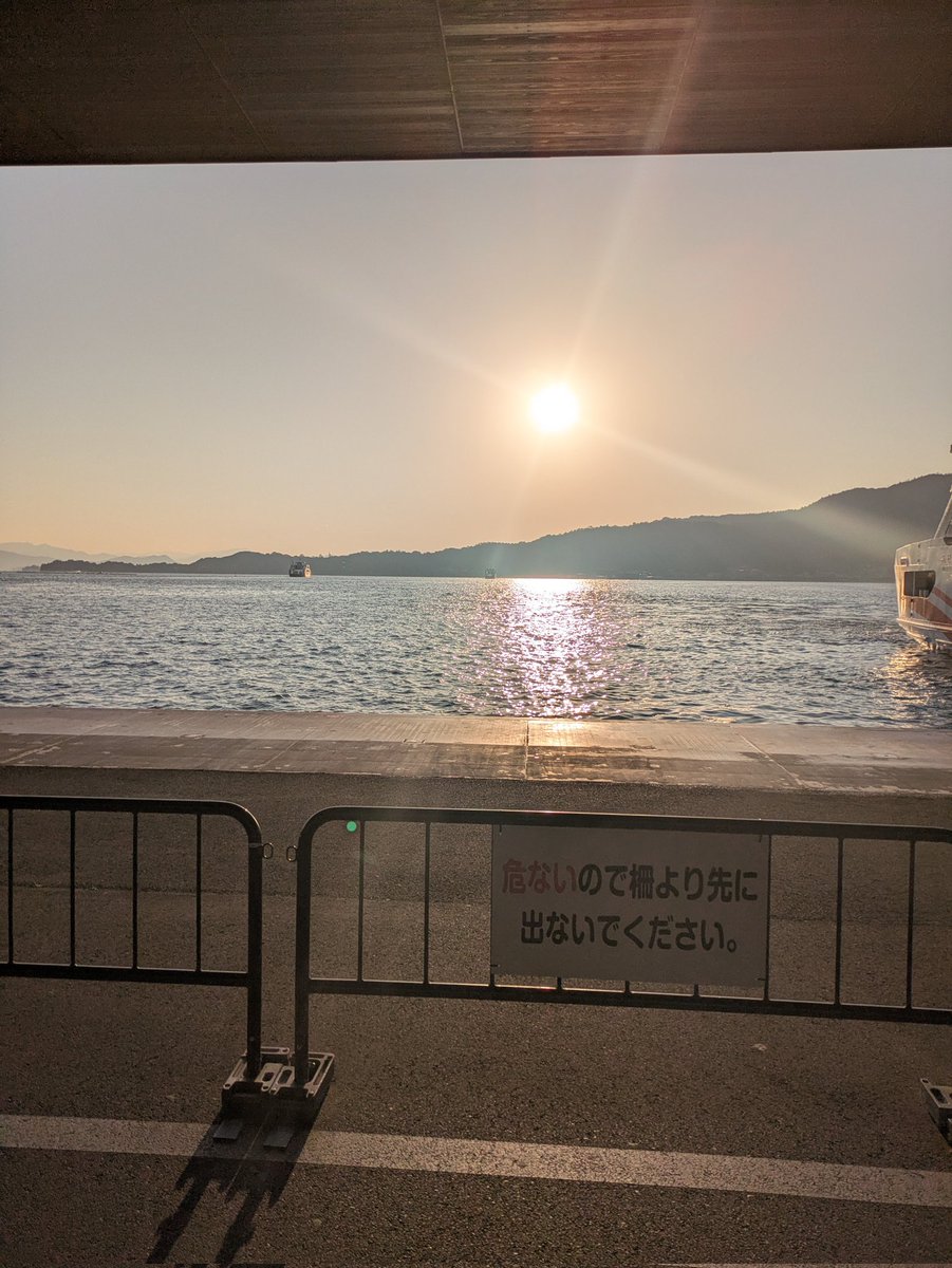 海の風景 全て同じ江ノ島の海で撮った3枚の写真 📷Nikon Z6ⅱ & Z14-24mm