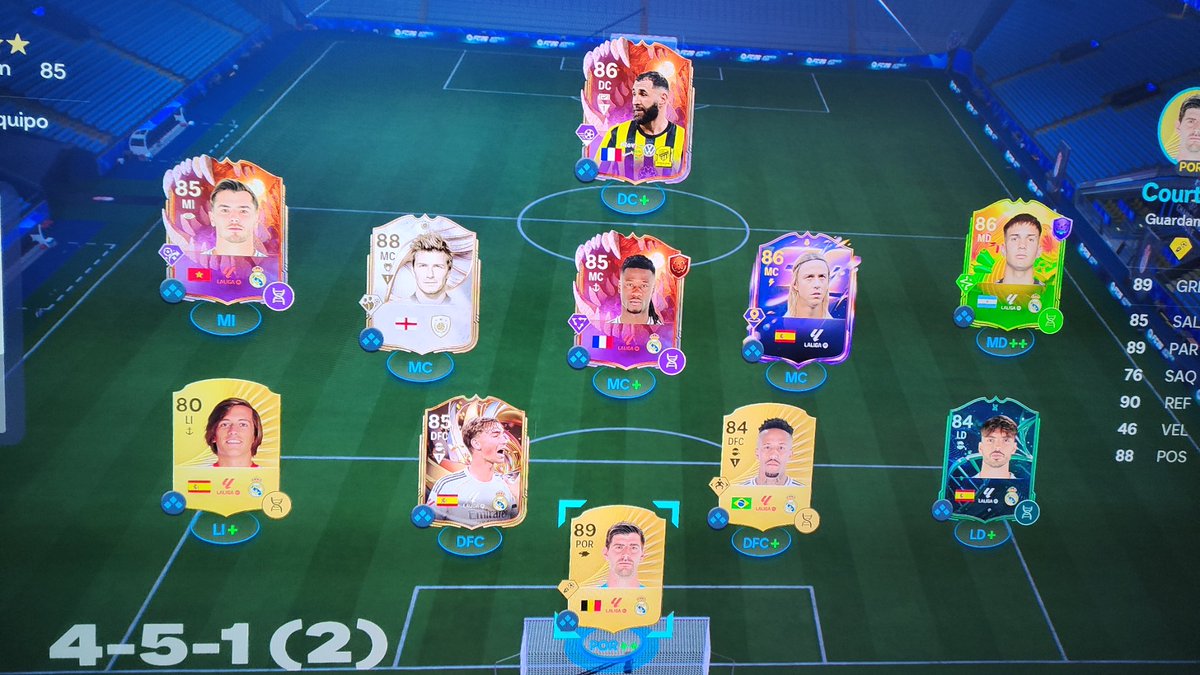 🎮⚽⛷️🍻=😁 tweet media