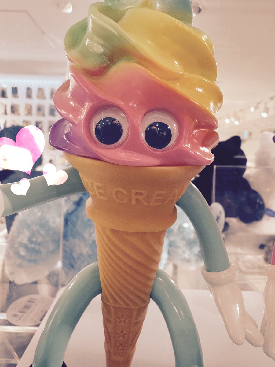 kgsw13's tweet photo. #FLAVORS を拝むために足を運んだ #VinylTokyo でトロピカル🏝️な #ABOCO に遭遇👀✨✨ストロー刺さってます🥤🥑
フェアでやってる #石山商店 は中古品��がら行くたびに出会いがあるからある意味危険⚠️🦵🦵🦵 https://t.co/mF8Wo5bIAU