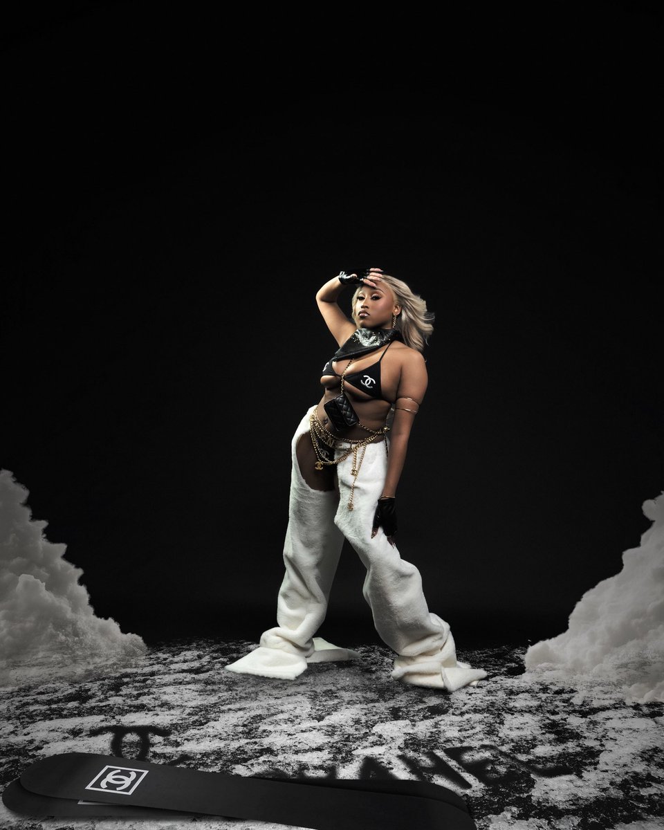 kdollniera's tweet photo. It's Scorpio Season 🦂 https://t.co/7AyNABNDor