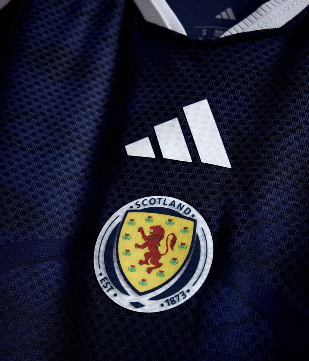 scottishfsa's tweet image. Ok so sponsors  of @FamousTartan
 @greener_travel  has said they will give £500 to @TASA1999  if @scottishfsa hit 10,000 followers  by  Xmas.

We are  currently  on 8076.... let the fun begin. Come on let's get  to work for a great cause!

So follow  @scottishfsa  now and help…