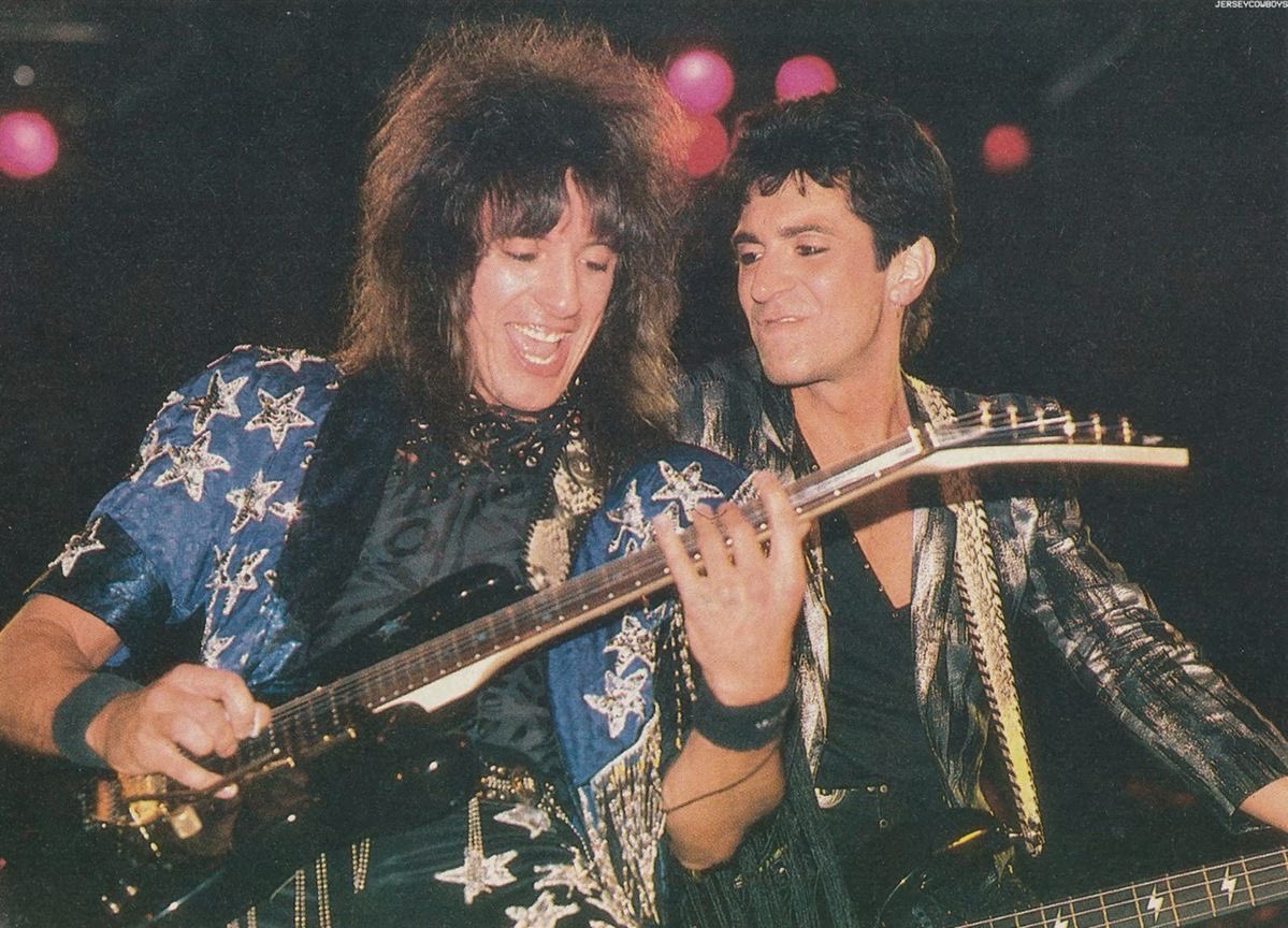 maia ⟡⁎◌ || daily richie sambora tweet media