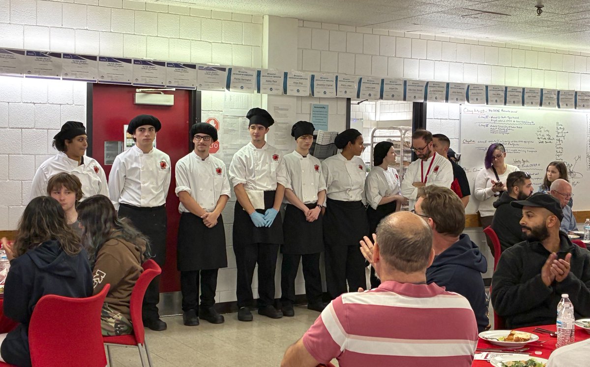 Ms. Mullen tweet media