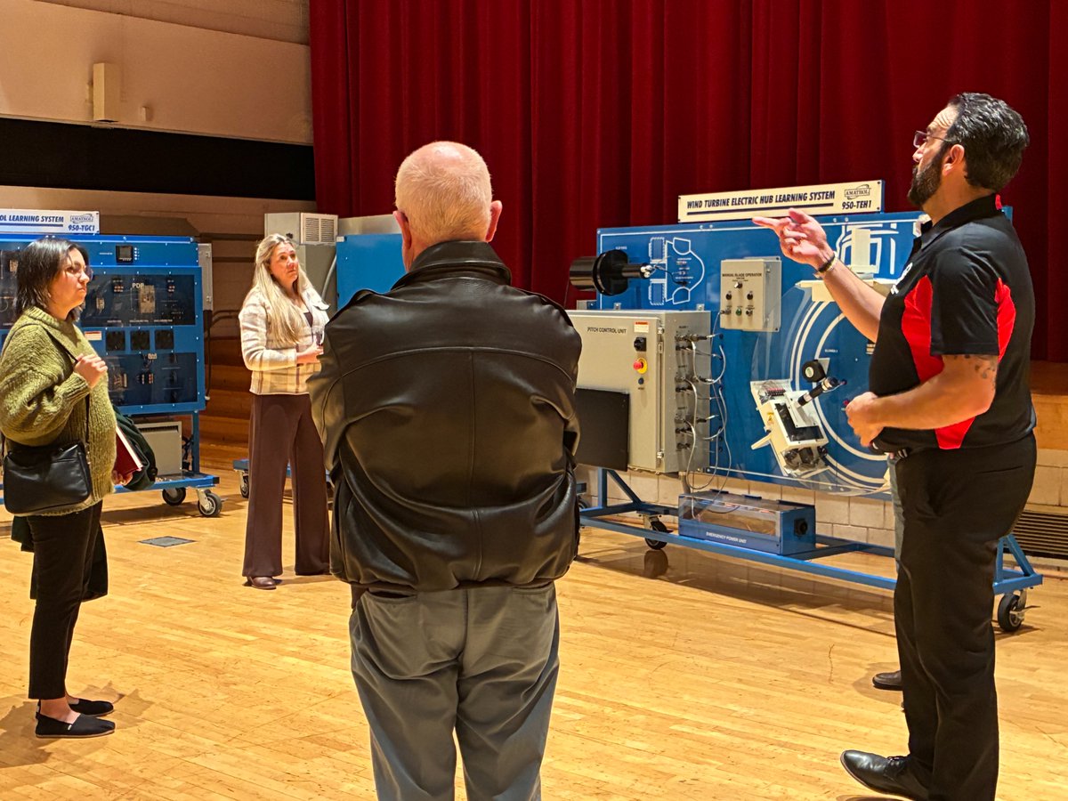 Ms. Mullen tweet media