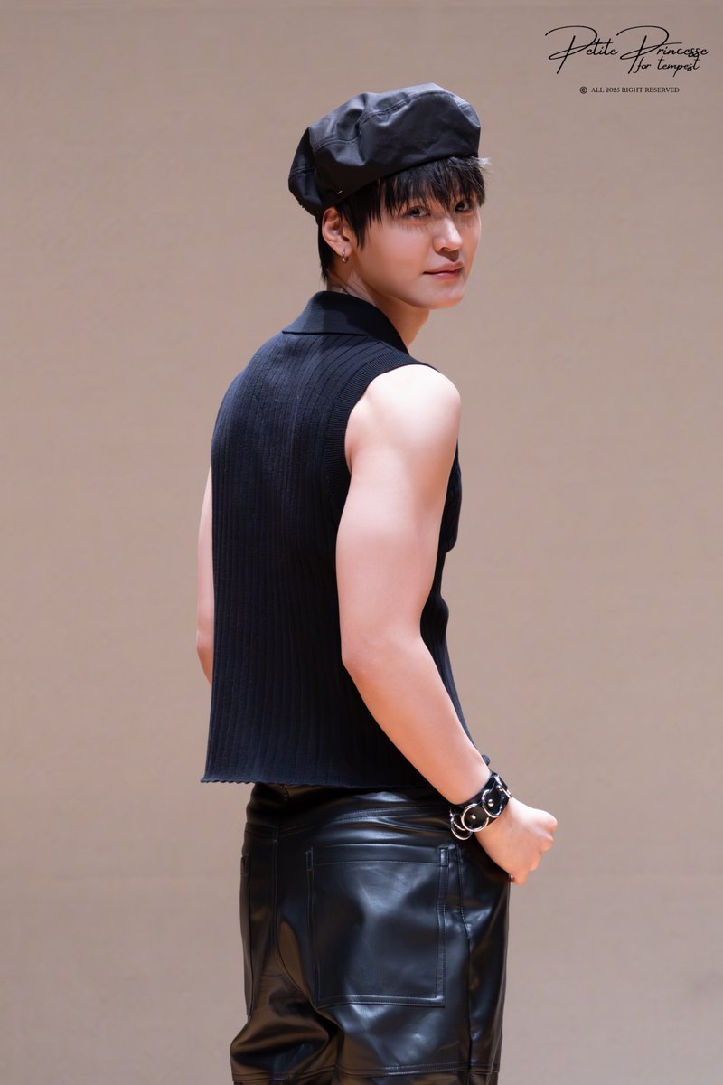 ☆𝒫ℯ𝓉𝒾𝓉ℯ 𝓅𝓇𝒾𝓃𝒸ℯ𝓈𝓈ℯ☆ tweet media