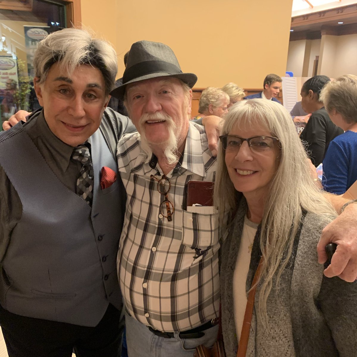 joshsingletary's tweet image. #HappyBirthday to the man, the myth, the legend that is my dad! I love you, Dad. I hope it’s a good’un