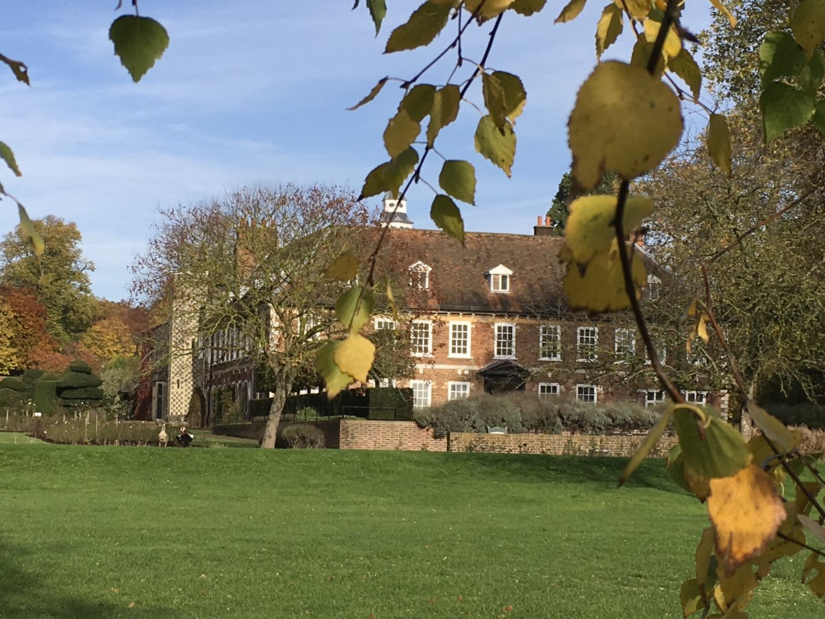 Hall Place & Gardens tweet media