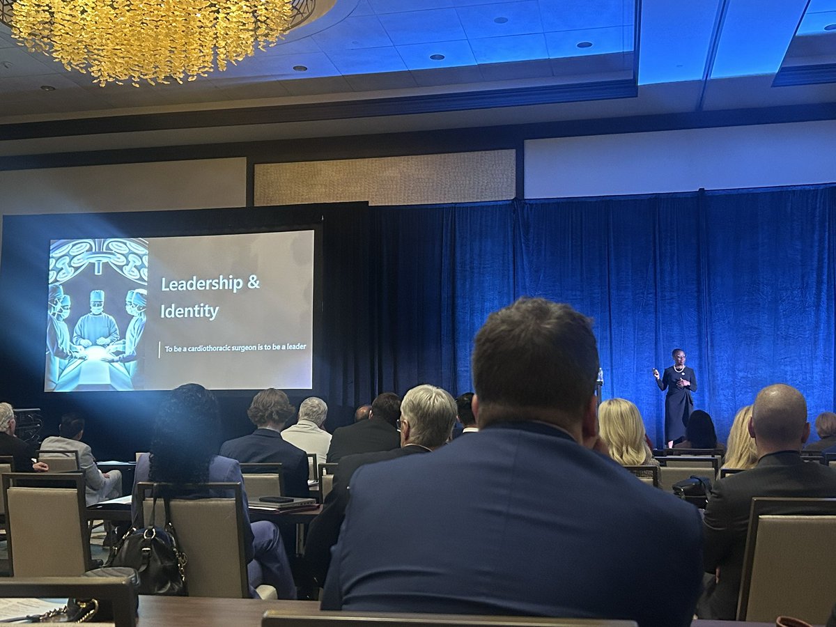 ShaniqueMD's tweet photo. Amazing presidential address by STSA president @medwards_md Truly inspiring! #STSA #WomenInThoracic https://t.co/4ak7Az3zIw
