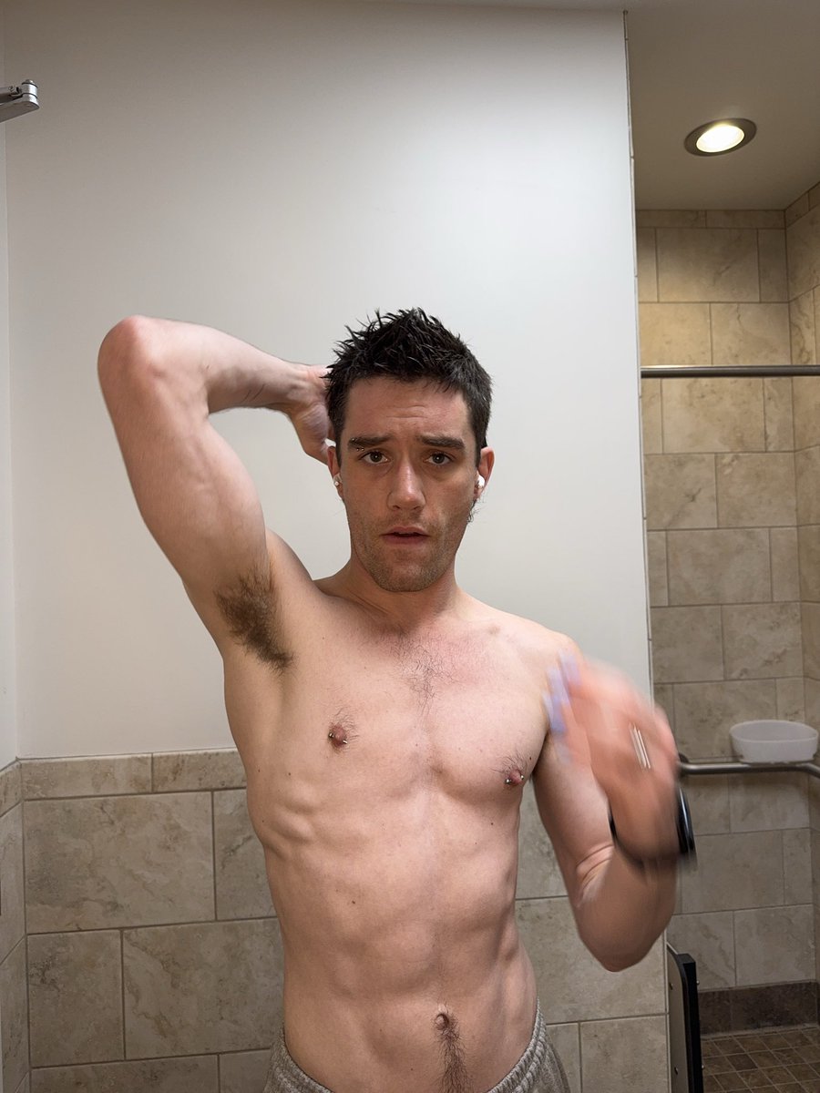 Abusable boy tweet media