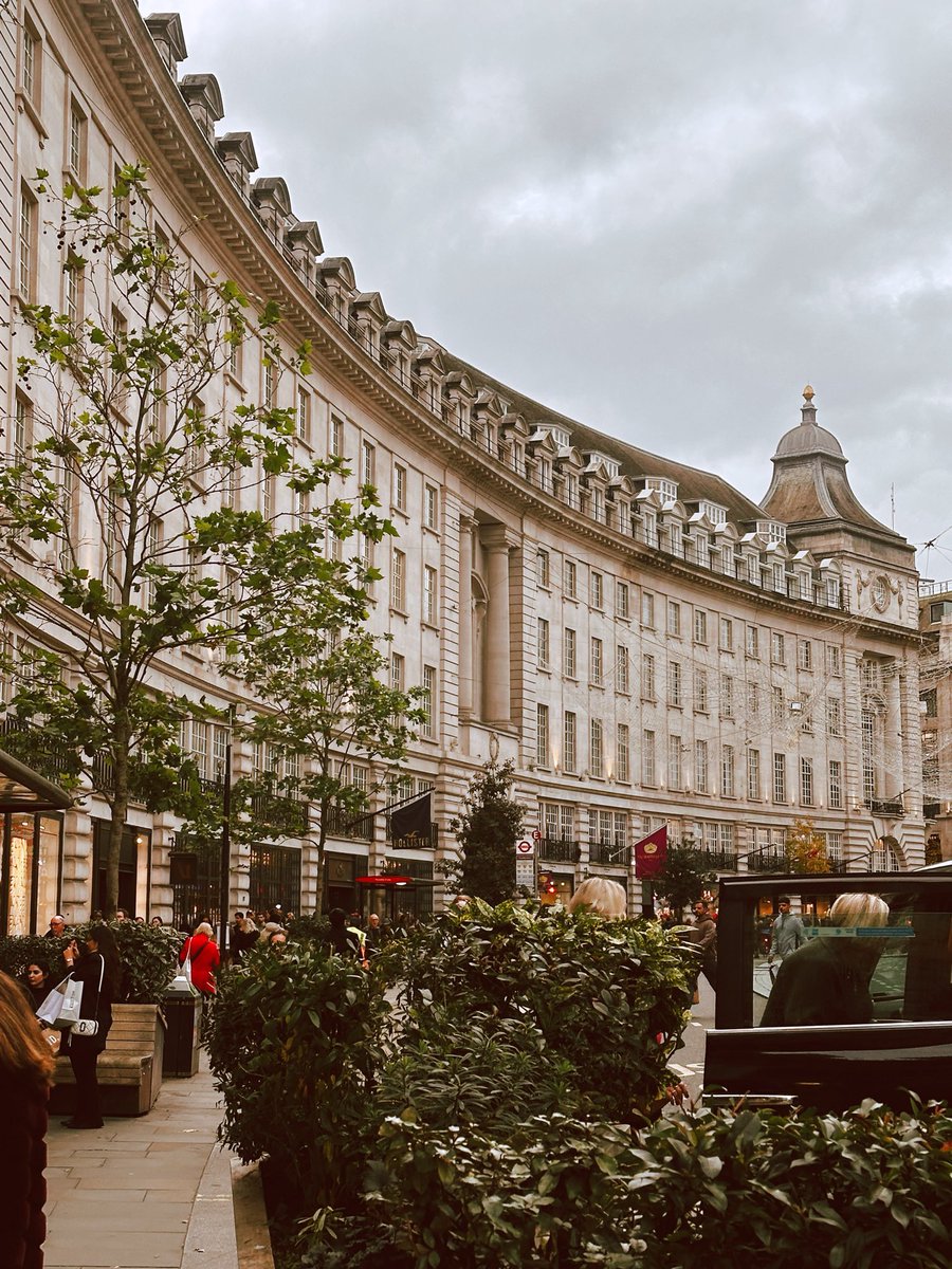 CordeliaConte's tweet image. Goodbye, London!👋🥲 We’ll miss you.  100% planning another adventure here soon.

And don’t worry, I won’t come alone. 😉😈

@_avery_page