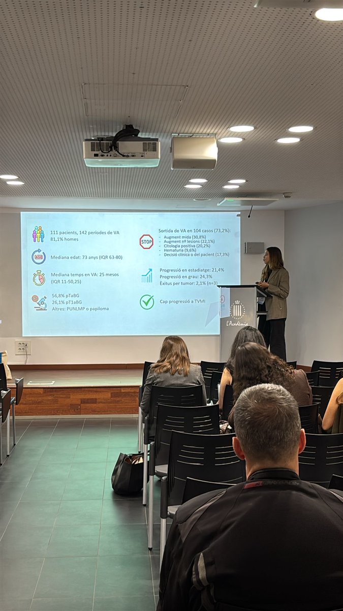 scurologia's tweet photo. Ara és el torn de la sessió de resums!!!
- Trasplantament de ronyó
- Càncer de bufeta no invasiu muscular
- Sessió de vídeo
#28simposiSCU
@GRUCSCU
@scurologia https://t.co/YzOBy9Ab2I