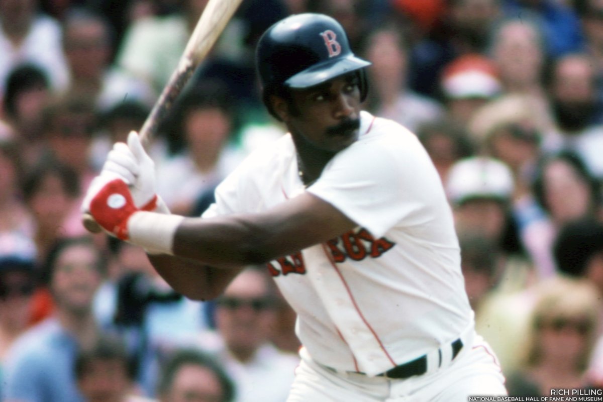 baseballhall's tweet image. In 1978, Jim Rice became the first American League player since Joe DiMaggio to record at least 400 total bases in a season. No AL player has done it since.

Fittingly, the @RedSox left fielder was rewarded with the AL MVP Award on this date in 1978. ow.ly/SEzZ50Xokys