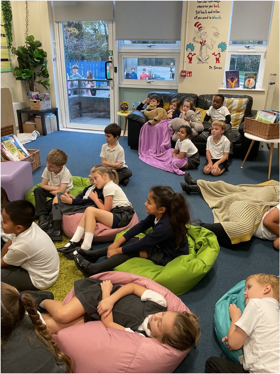 There’s something special about gathering together for a story. The library gives us a cosy space to listen, imagine and learn. Team Mars were completely captivated today. Moments like these make reading truly magical! A lovely ending to the week!
