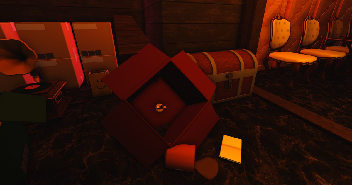 Day 3: Oh dear, it looks like the box has fallen over 😟 #bloxburg