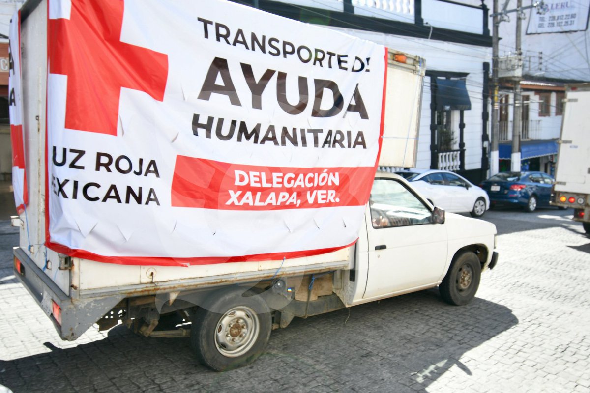 imagendelgolfo_'s tweet photo. #Entérate ||🚑 🚨 ¡Y se marchó!
Así salió la última carga de ayuda humanitaria de la Cruz Roja en la delegación de Xalapa  hacia la zona norte de Veracruz. . Con esto, se cierran oficialmente los centros de acopio tras días de solidaridad y apoyo ciudadano.
📸 Carol Suárez https://t.co/cHgANjbw6Z