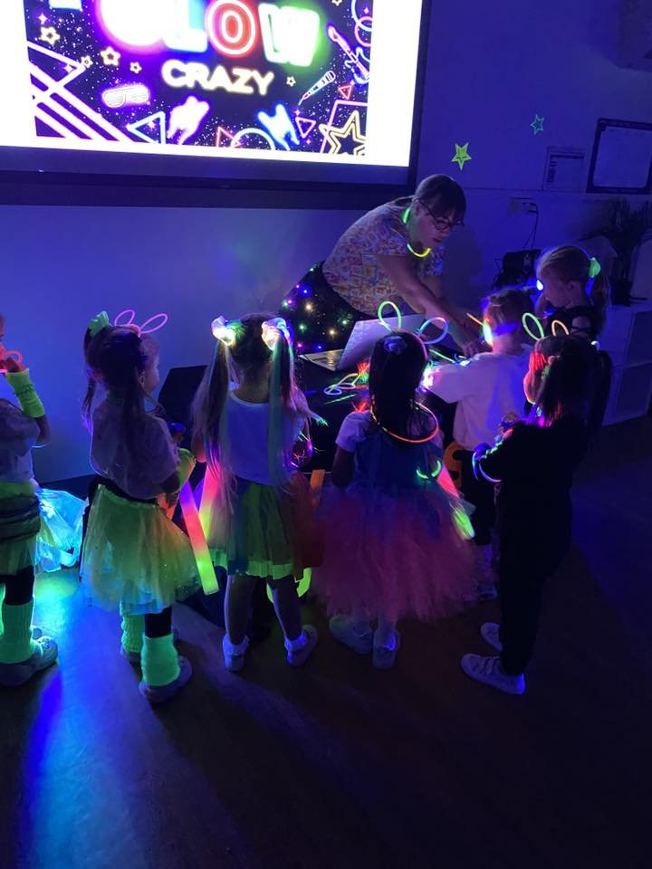 📷 What a GLOW-tastic night 📷
Children lit up the dance floor (literally!) with their glowing accessories, amazing moves and huge smiles!
Thank you to our awesome staff for making it a fun-filled evening - and to parents for your support.
#GlowDisco #HappyKids #Community