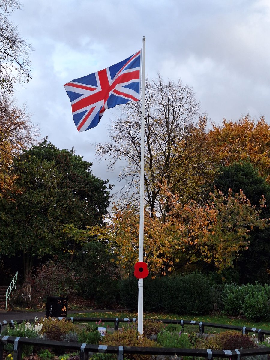 Friends Of Davyhulme Park ⚘️ (@davyhulmepark) on Twitter photo 