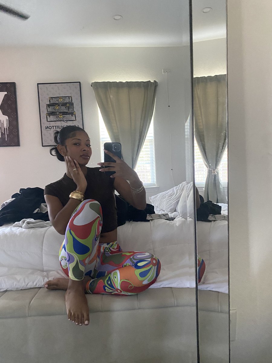 sereneandsexy's tweet photo. 💋 https://t.co/9cnQqrg1hI