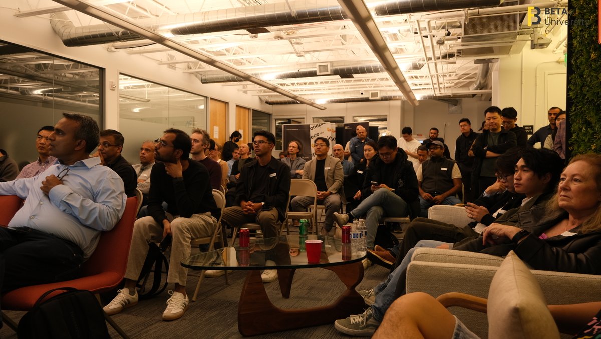 UofBeta's tweet image. 🚀 What a night at Beta University with our partner @NebiusAI!

7 founders took the stage — showcasing how AI is transforming and the message was clear: AI is going vertical.

Huge thanks to everyone who joined us last night

#VerticalAI #DemoDay #BetaUniversity #AI #Innovation