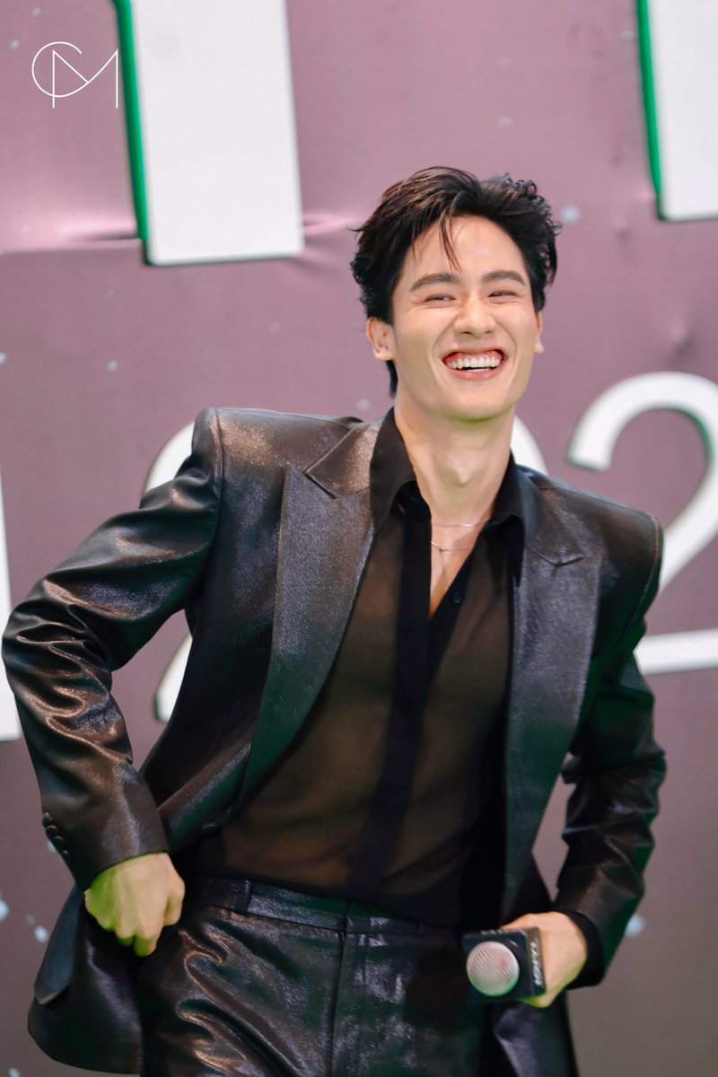 CM2Connect's tweet photo. “เต ตะวัน” ช่วงเดิน Green Carpet ในงาน “iQIYI iJOY TH 2026” 

TAYTAWAN X iQIYITH

#Tawan_V
#iQIYIiJOYTH2026 https://t.co/w0ByIuiCcn
