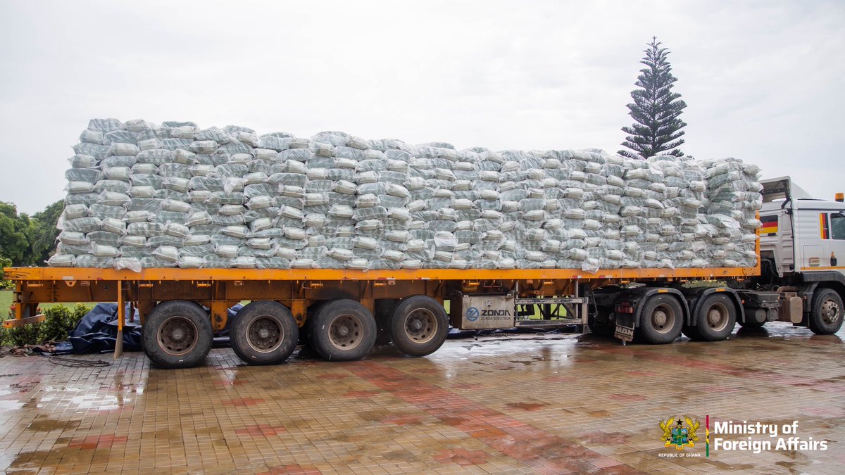 Ghana donates relief items worth GHS10million to Jamaica, Cuba and Sudan. 

We reaffirm our longstanding tradition of solidarity and compassion. 

Immense gratitude to Ghanaian companies for supporting President Mahama’s initiative.