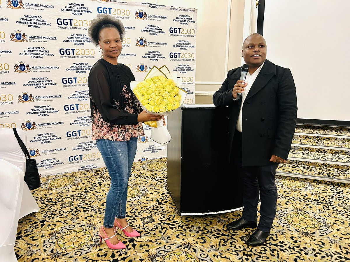 CharlotteMaxJAH's tweet image. ❤️ Celebrating Excellence from the Heart
A moment to reflect, appreciate, and celebrate! The Division of Cardiology at CMJAH came together to honour staff members whose passion and dedication continue to make a difference in every heartbeat we care for. 💖
#CMJAH #Cardiology