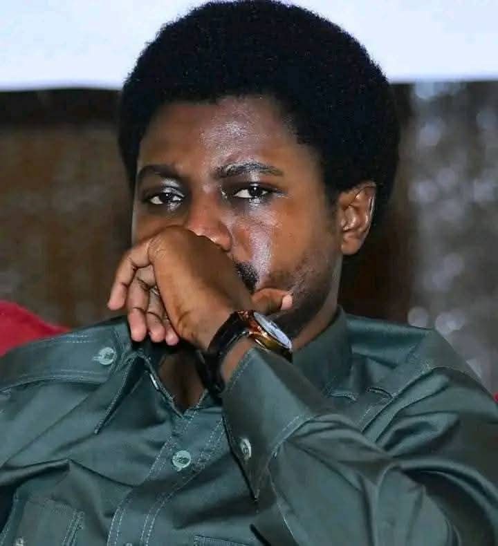 Lettre-manifeste de <a href="/ConstantMutamba/">Constant Mutamba</a>

Que retenir de ces longs manuscrits rédigés depuis son lieu de détention ?

L'ex-ministre de la Justice dénonce un procès politique et une condamnation injuste

Il affirme être victime d’un complot politique orchestré par des acteurs