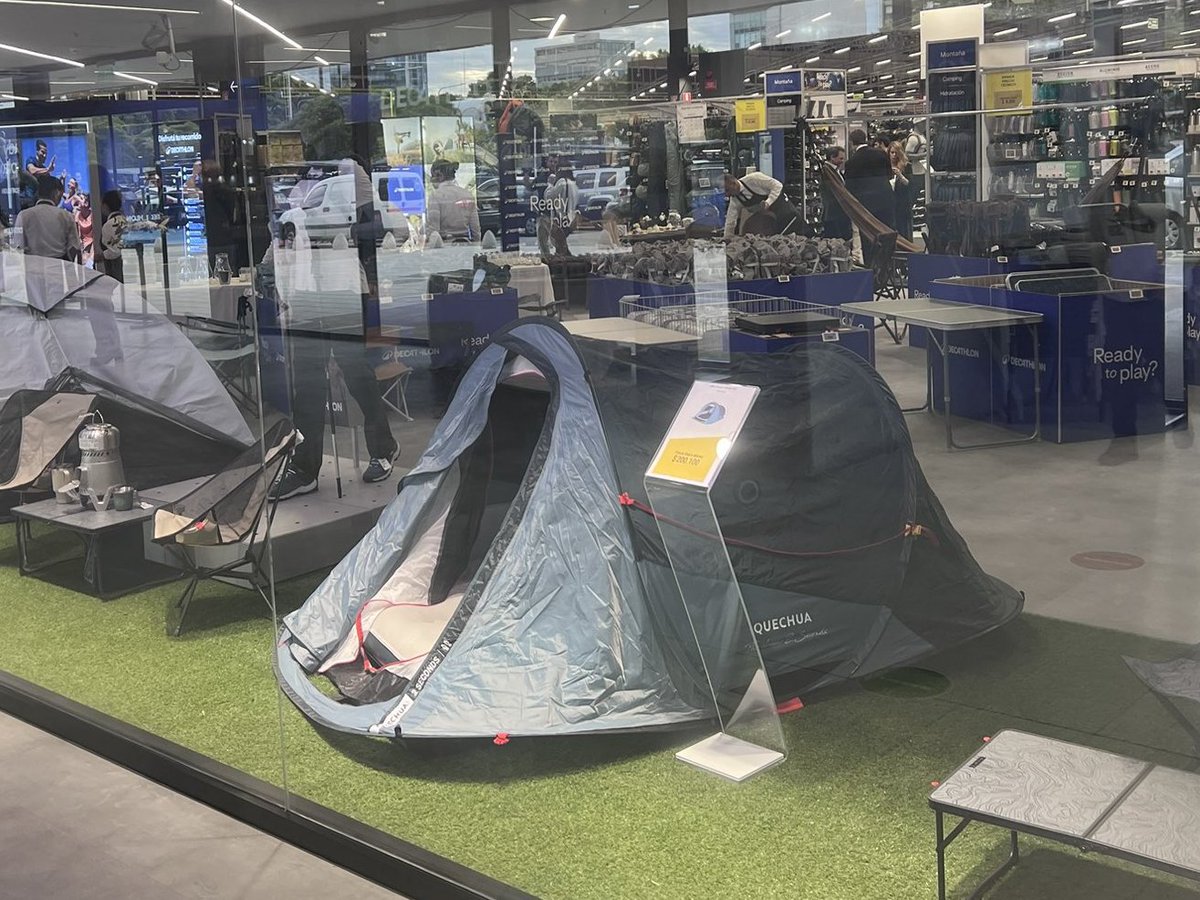 Gorras CAVS tweet media