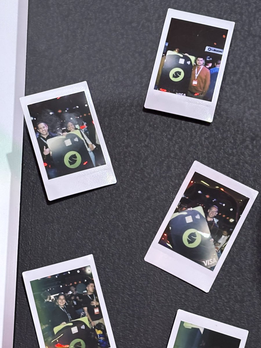 lemonapp_ar's tweet image. Vení a dejar tu huella con la Lemon Card gigante 🥲