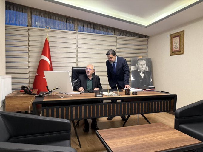 📍CHP 7. Genel Başkanı Kemal Kılıçdaroğlu çalışmalarını avukatı Celal Çelik’in ofisinde sürdürecek.