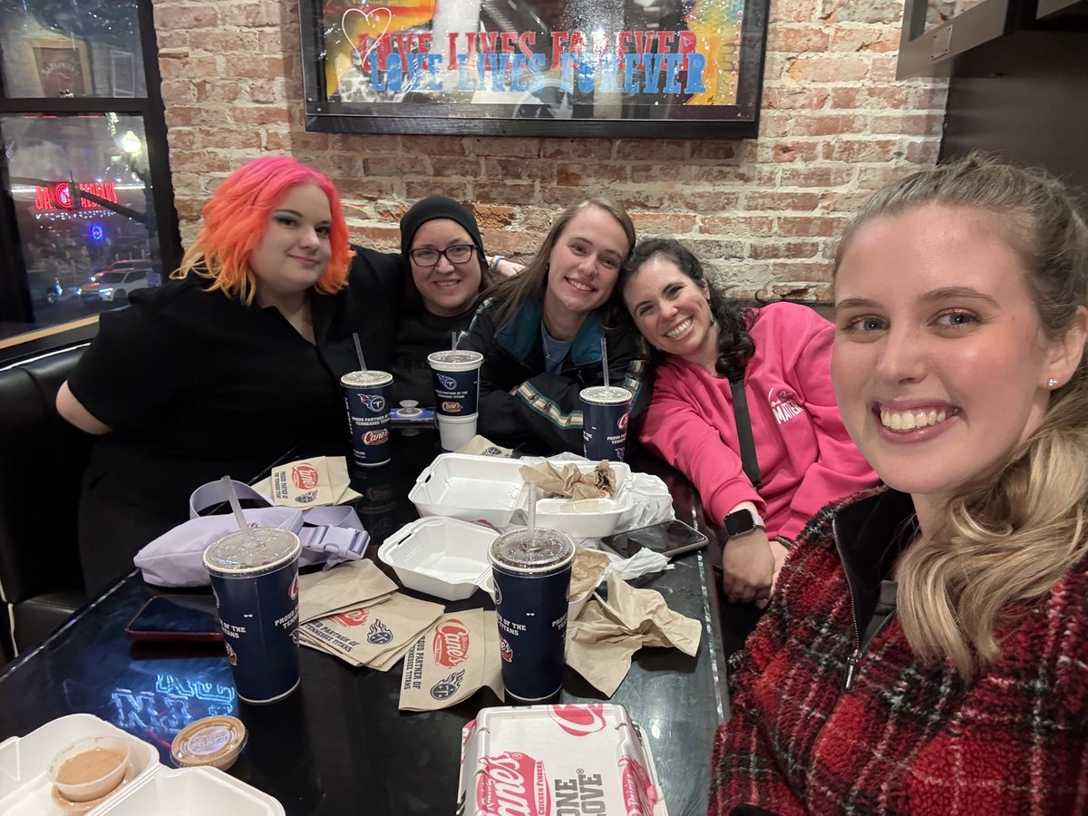 sarah 🩵 phxff tweet media