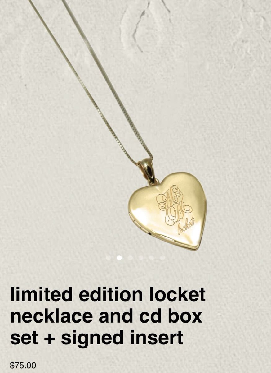 when everyone shows up with the exact same locket for tour