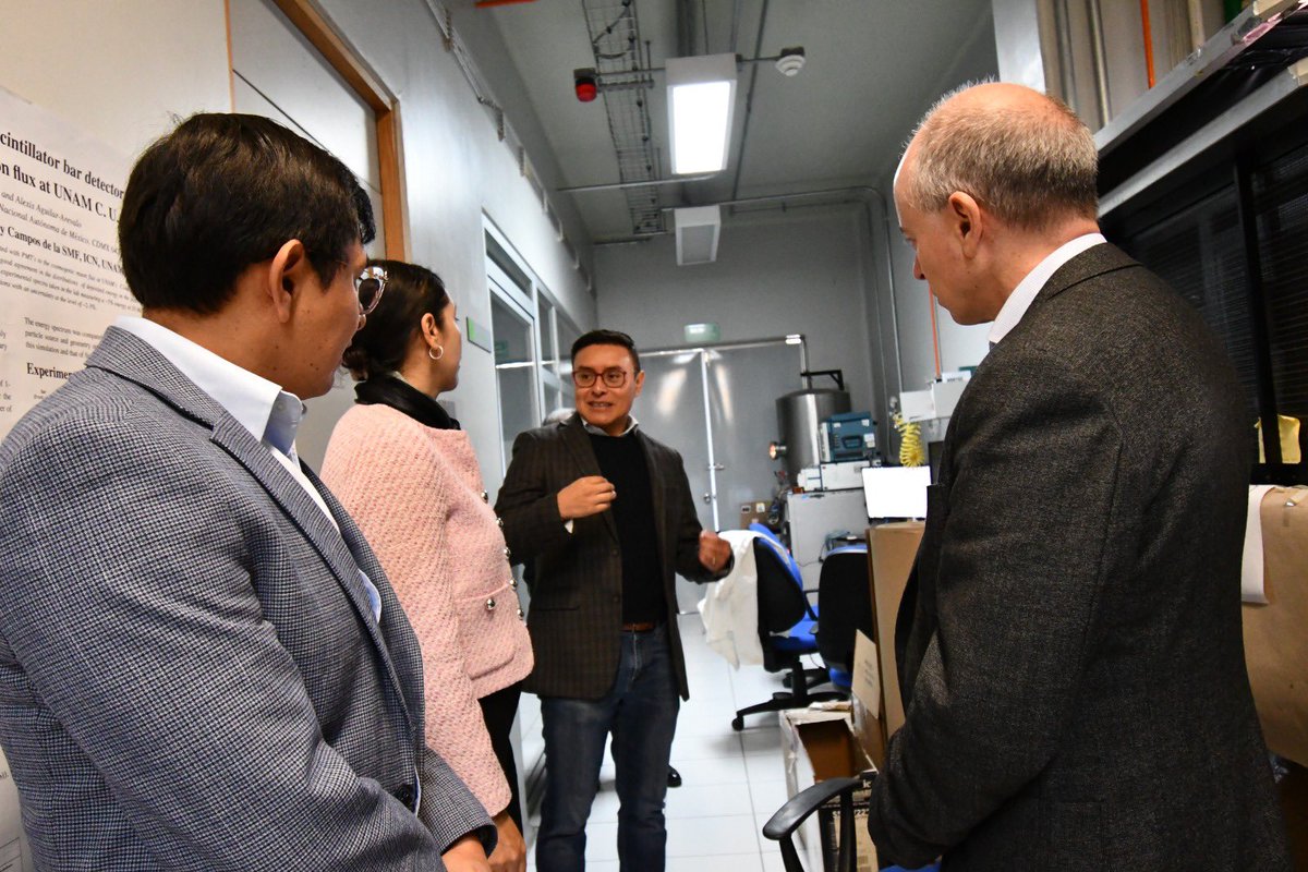 Hoy organizamos la primera edición del taller de Ciencia de Datos para Economistas: herramientas del #CERN 
Participan 100 estudiantes de <a href="/FEconomiaUNAMof/">EconomíaUNAM oficial</a> 
El evento se realiza en coordinación con <a href="/Samuel_Ortiz_V/">Samuel Ortiz</a>