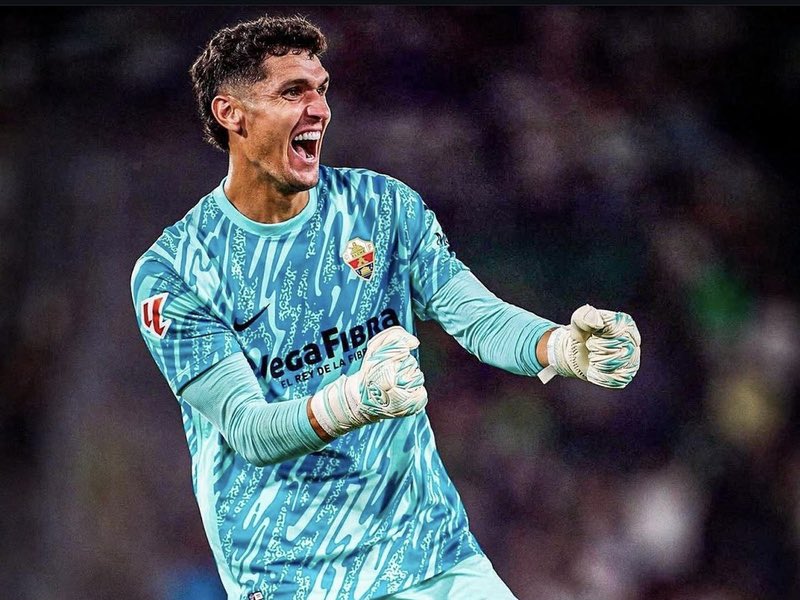 😳Juega Dituro de titular en el #ElcheRealSociedad #ElcheCF .