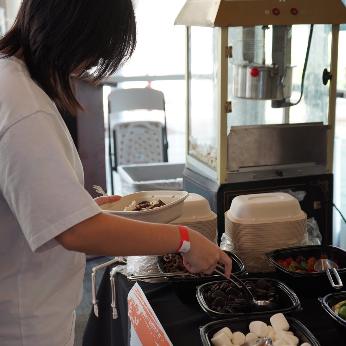 cppdining's tweet image. That&apos;s a wrap on spooky season👻 Everyone who came out to Vista Market’s Halloween Horror Bites last week made it a frightfully fun celebration!🎃

👉 A huge shoutout to all the vendors who joined us and helped make the event a spooktacular success!