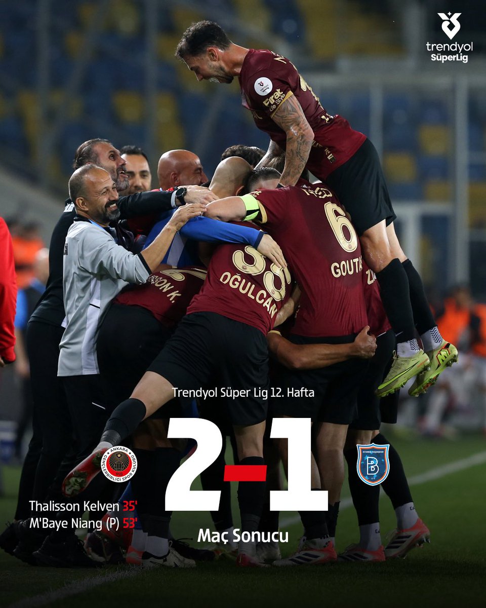 Burası Ankara Buradan Çıkış Yok!⚡️

#CumhuriyetinParlayanYıldızı • #KırmızıKaraGeliyor