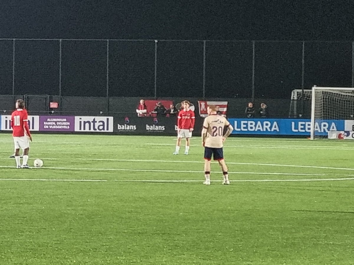 VVV gaat vanavond weer eens een poging wagen om voor het eerst in de clubhistorie punten te pakken in Wijdewormer. Let's go! #jazvvv