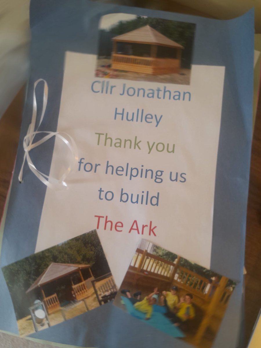 Jon4Twickenham's tweet image. Projects delivered in Lyne and in Thorpe in 2025 from the Your Fund Surrey Small Community Projects Fund. 

Great projects delivered but with more to do.

#gettingthingsdone