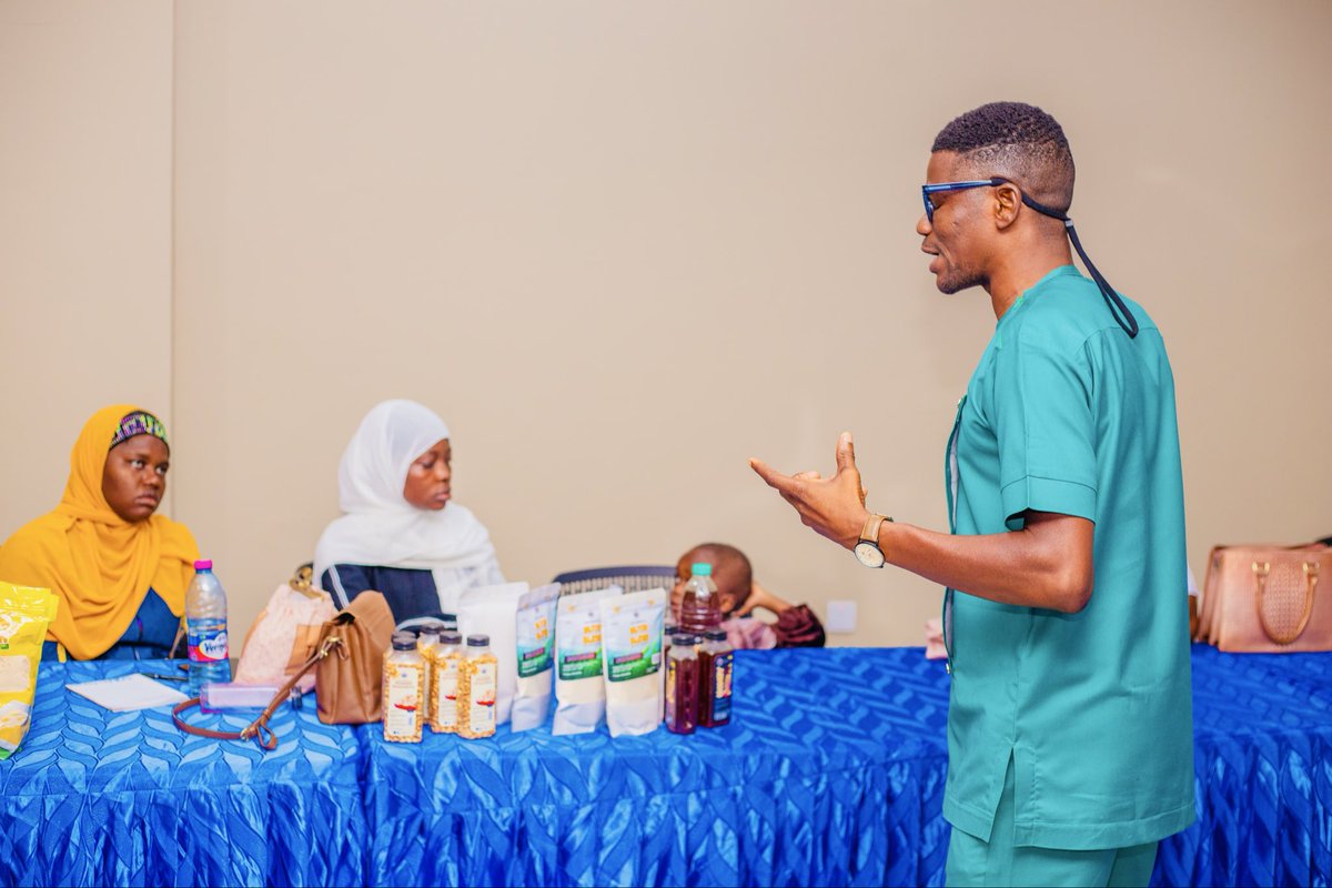 mali_shiebila's tweet photo. Thrilled to have trained Agric MSMEs in Tamale under the KIC–AGRA Partnership Program! 
We explored BMC, SWOT, Business Plans, Pitch Decks, &amp; Financial Management , empowering agripreneurs to build stronger, scalable businesses. 
#Agribusiness #KIC #AGRA #Impac https://t.co/ARciSFLTFY