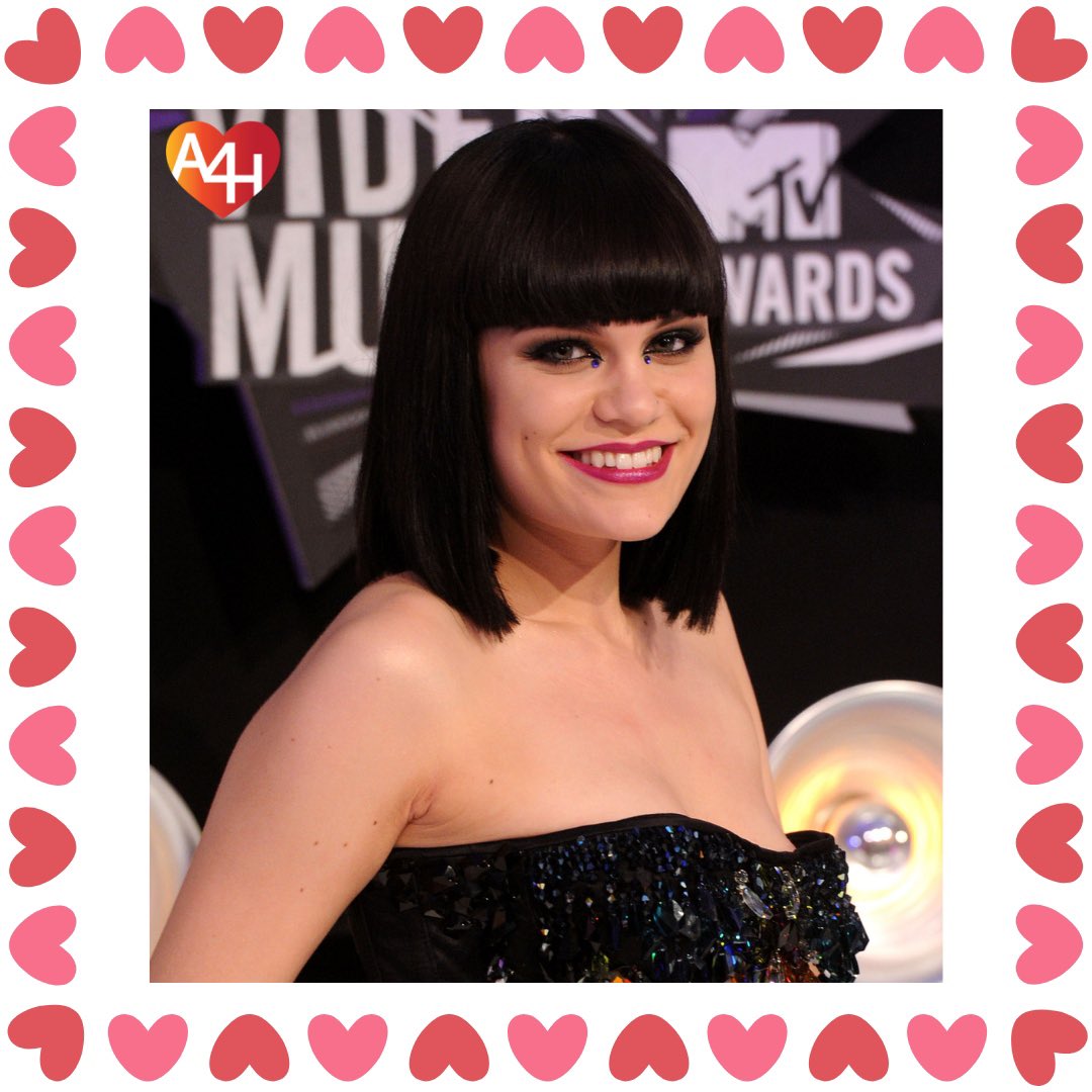 AngelsForHearts's tweet image. Fun Fact Friday! Many celebrities like @shaunwhite, @Schwarzenegger,@JessieJ_singer, and @brian_littrell have CHDs and still achieved greatness! 🌟 This proves that kids with CHDs can do anything they set their minds to. 💪 #chdwarriors #inspiration #angelsforhearts