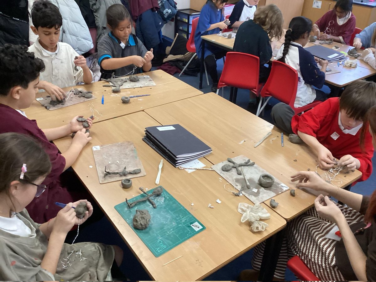 Oak Tree Primary School tweet media