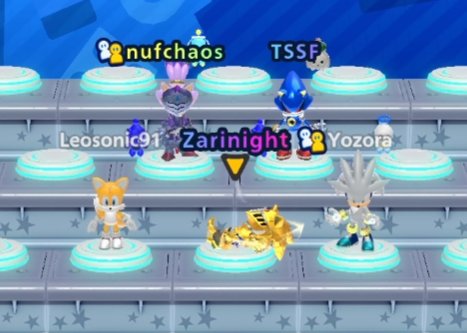 Zarinights's tweet image. Gracias por jugar conmigo en directo y muchas gracias a quienes estuvieron presentes observando mis locuras, los quiero mucho a todos 💫