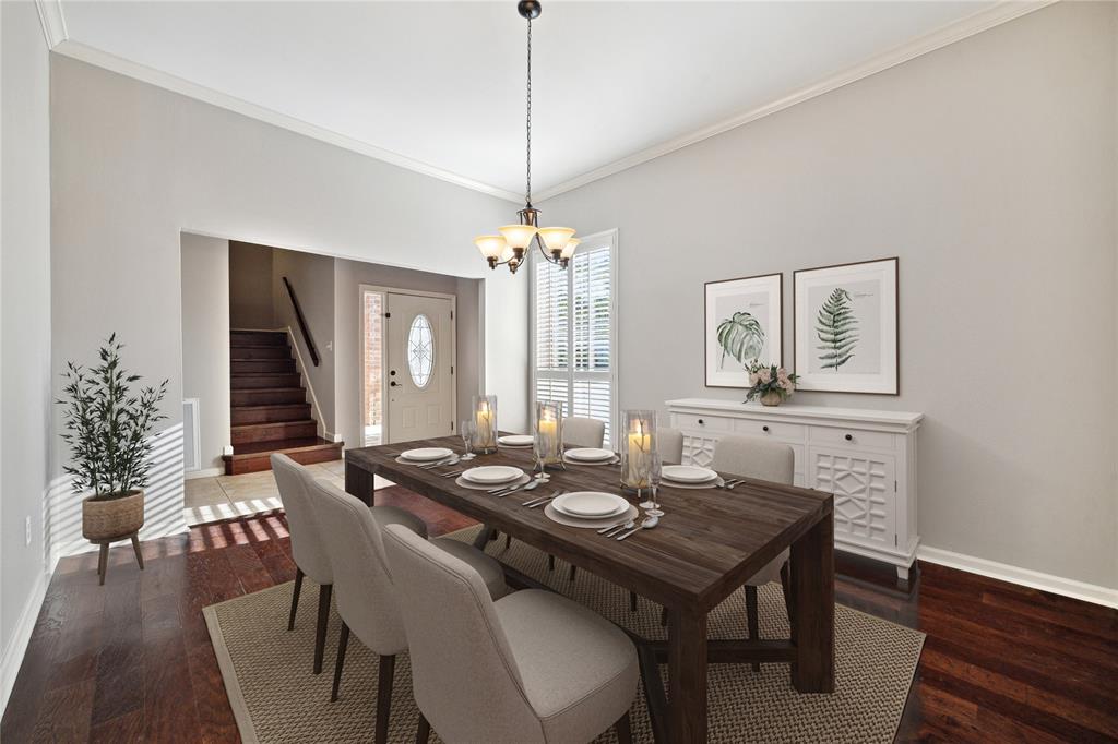 HintonHomeTeam's tweet image. ✨ Easy living in Memorial West!
$325K | 3BD, 2.5BA, 2,392 SF
Updated corner-lot townhome w/ open kitchen, private patio, new HVAC, pool, &amp;amp; clubhouse.

Zoned to Spring Branch ISD + close to Terry Hershey Park.
📞 Michelle Hinton 832-795-2246
#HoustonRealEstate #CompassHouston