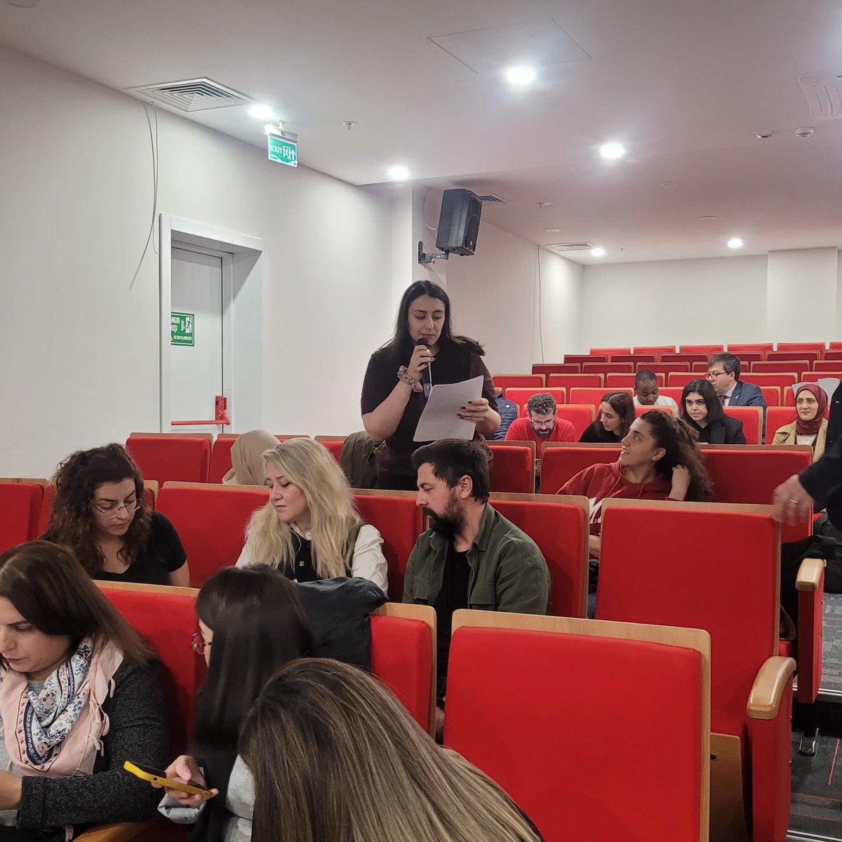 📍Kütüphanemizde, İYTE Kütüphanesi iş birliği ile 

🔵 “Açık Erişimden Veri Yönetimine Araştırmayı Güçlendirmek” eğitimi düzenlendi. 

👏🏻Kütüphane ve Dokümantasyon Daire Başkanlığı olarak tüm değerli katılımcılarımıza teşekkür ediyoruz. 

<a href="/Gazi_Universite/">Gazi Üniversitesi</a>