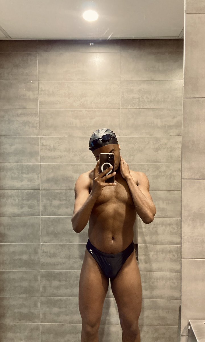 Indoor swimming 🏊🏾 sessions are so fun on Friday nights.💦