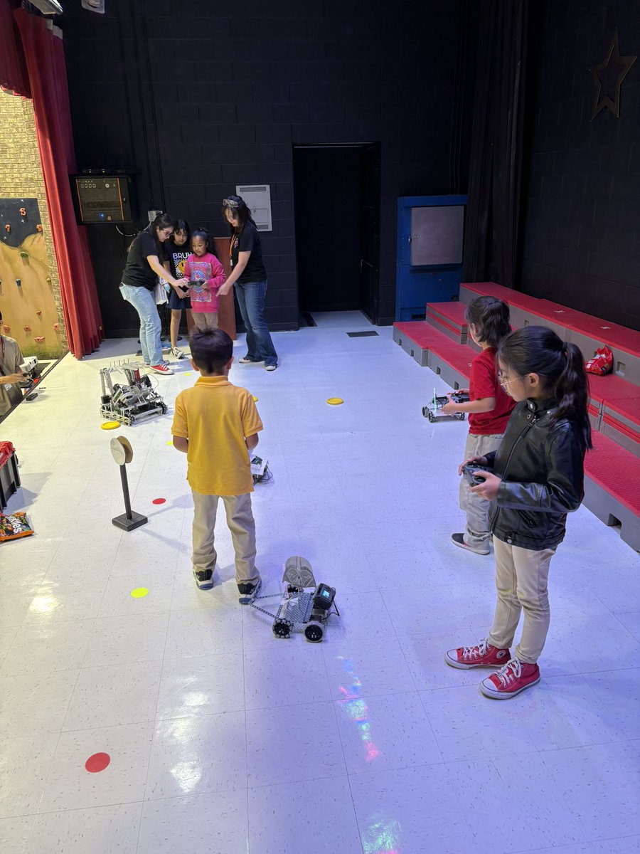 JM Hanks Robotics tweet media