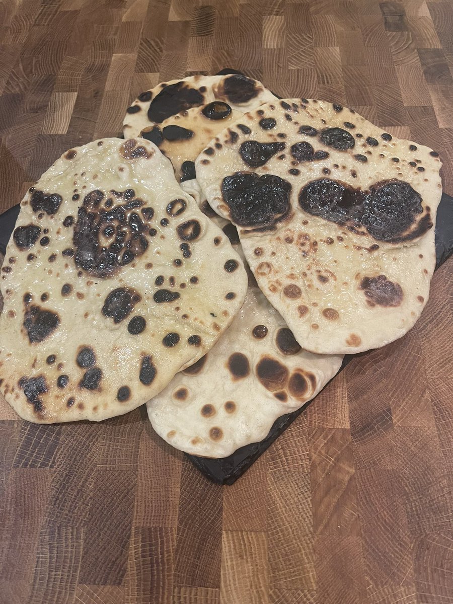 ScuttPete's tweet photo. Homemade naan bread https://t.co/V9zBWNxrcX