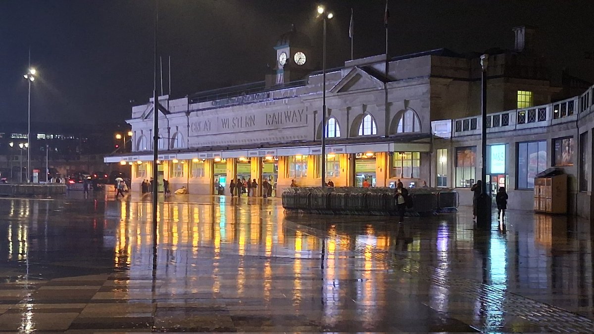 Cardiff City centre at 19:15 on a very damp Friday night. Looking forward to getting home.